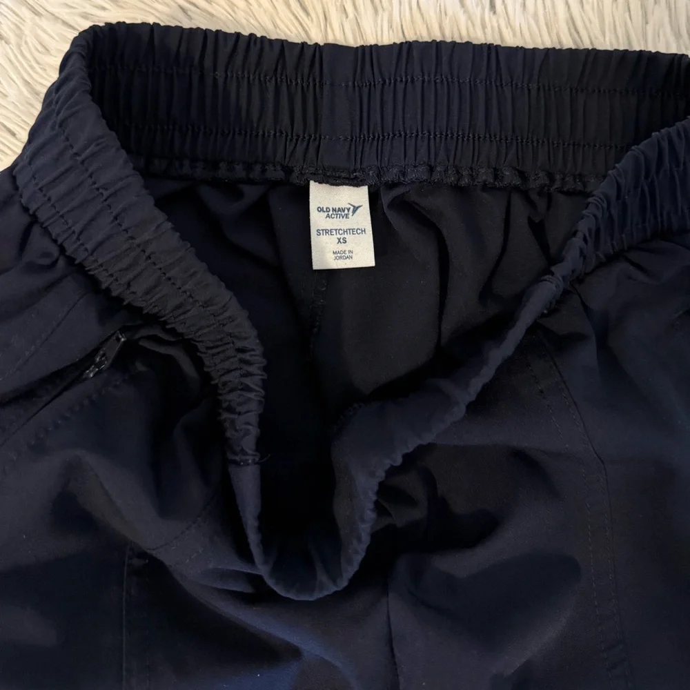 Old Navy Active Navy Jogger Pants - Picture 6 of 6